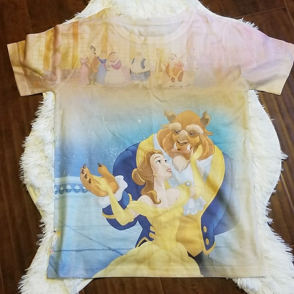 NWOT Beauty & the Beast graphic tee